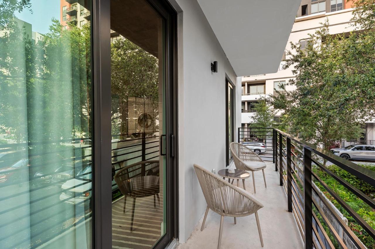 Pretty Rola 201 Luxury 1B1B W King Bed At Downtown فورت لودرديل المظهر الخارجي الصورة